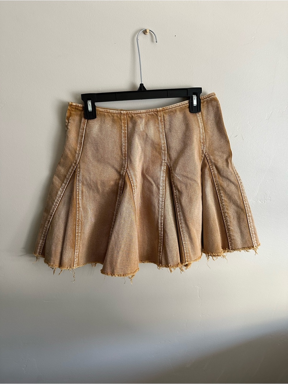 Free People Light Mustard Pleated Denim Skirt SZ 8 - Picture 6 of 7